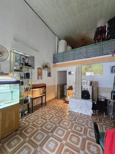 Bán Nhà Gác Đúc Kiệt Tôn Đản - DT : 64m2 - Công Năng : 2PN - 2Wc - Hướng Đông Nam Giá : 2Tỷ850 ( TL)