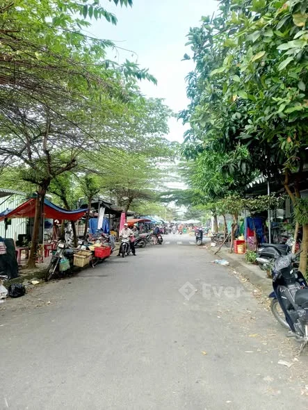 Bán đất khu chợ Miếu Bông, Hoà Xuân- Thích hợp mở kinh doanh buôn bán - siêu thị mini... Dt đất khủn