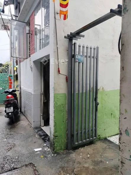 Bán nhà k280 Hoàng Diệu, gần Cầu Rồng, trung tâm TP 2 tỷ 729- Diện tích : 3,9*8,5=33m