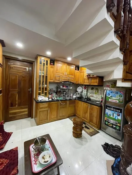 Chào Bán Nhà 2 Tầng Kiệt Tôn Đản - Diện Tích : 50m2 ( Dtsd : 100m2) - Công Năng : 3PN - 3Wc - Sân xe