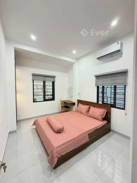 2,5 tầng kiên cố – sát kiệt ô tô 7m – đỗ xe cả ngày – 2 mặt kiệt Trần Cao Vân