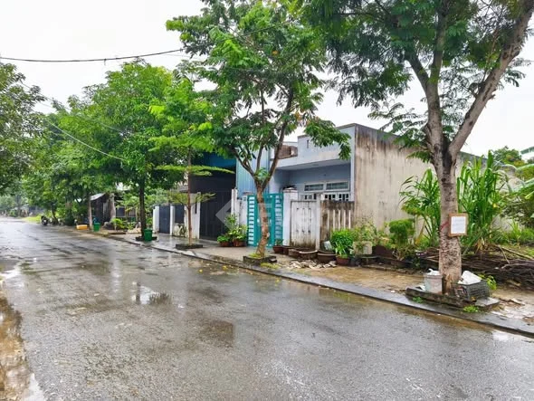 Bán đất sạch đẹp, gần chợ, gần công viên, gần trường học các cấp 1,2,3 - ĐƯỜNG PHÙ ĐỔNG - HOÀ XUÂN.