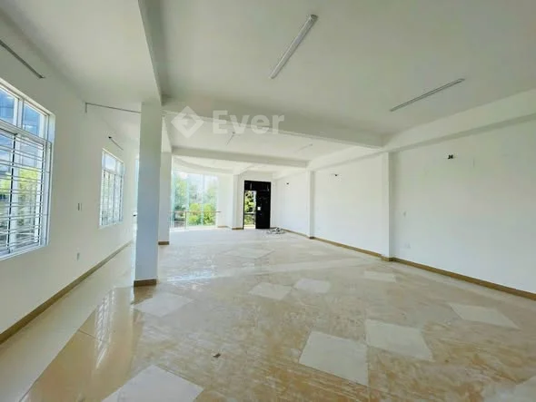 Cho thu.ê lô góc 4 tầng mặt tiền #PHAN #ĐĂNG #LƯU - ( ngang 5m , thang máy )