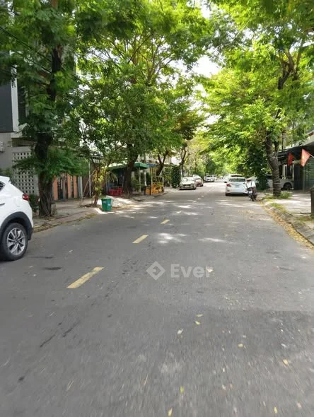 Bán đất B1.39 lô số 10 lên số nhà 195 Tôn Thất Dương Kỵ Diện tích 100m2 ( 5x20) Hướng tây nam