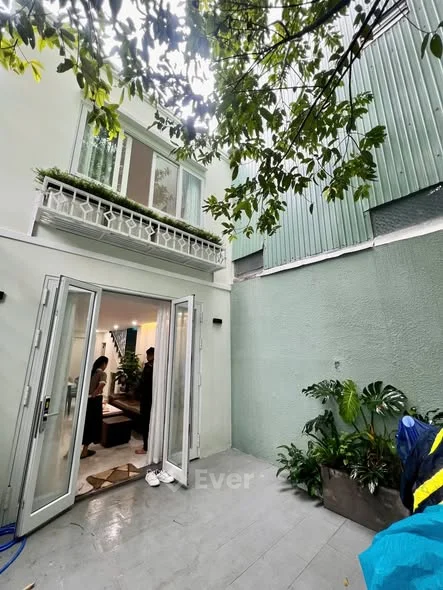 CHÍNH CHỦ BÁN NHÀ 2 TẦNG ĐẸP – KIỆT LÊ DUẨN, CÁCH MẶT TIỀN CHỈ 30M, CÓ SÂN VƯỜN - 4,85 tỷ - 75m²