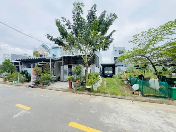 𝐁𝐚́𝐧 đ𝐚̂́𝐭 𝐍𝐠𝐮̃ 𝐇𝐚̀𝐧𝐡 𝐒𝐨̛𝐧- Đ𝐚̀ 𝐍𝐚̆̃𝐧𝐠 Gần cầu Khuê Đông Đường Nguyễn Thành Thọ