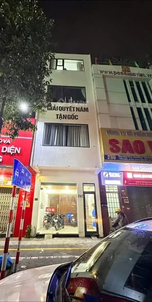 Nhà 3 tầng mặt tiền đường Điện Biên Phủ đoạn gần Hà Huy Tập - đoạn sầm uất nhất của con đường