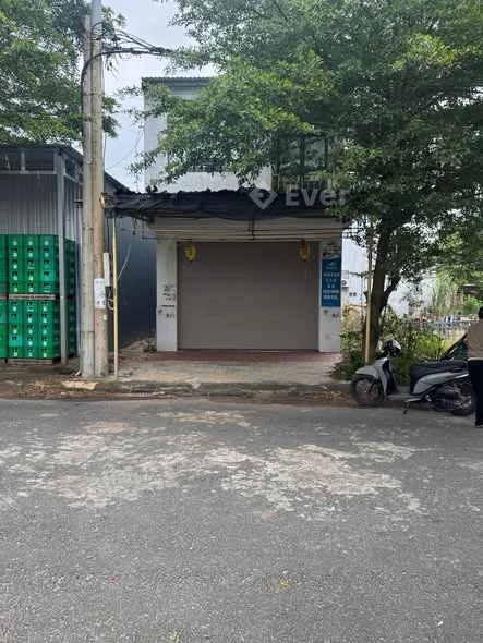 Chủ cần bán căn nhà 2 tấm ngay khu phố chợ điện dương , phường điện bàn đông , TP đà nẵng .