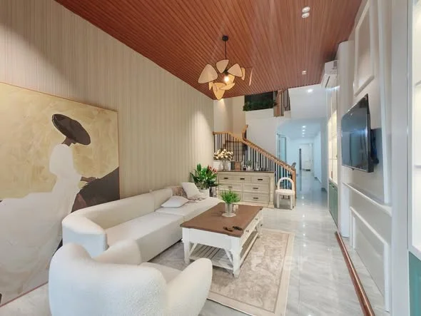 Villa 3 Tầng - Mặt tiền Sơn Trà - Ngay cầu RồngMô Tả-DT: 117m2 (4x30) - Hướng tây