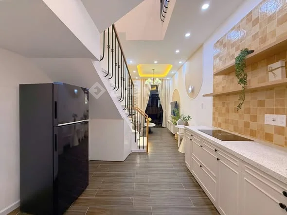 Bán Nhà 2 tầng trung tâm phố - kiệt Hoàng Hoa Thám, Tp Đà Nẵng