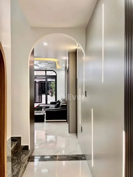 BÁN NHÀ 2 TẦNG ĐẸP – HOÀ PHÚ 19, ĐỐI LƯNG HOÀNG THỊ LOAN – LIÊN CHIỂU, ĐÀ NẴNG