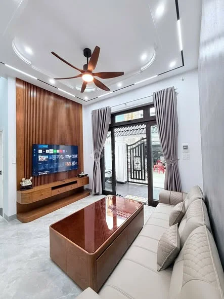 BÁN NHÀ 2 TẦNG K195 NGUYỄN XÍ – GẦN LÝ THÁI TÔNG – THÔNG RA 400 TÔ HIỆU