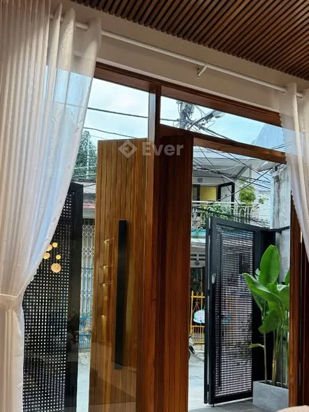 NHÀ NÀY KO MUA THÌ MUA NHÀ NÀO NỮA AE Nhà 3 tầng 3 mê kiệt trước nhà 5m Kiet Điện Biên Phủ