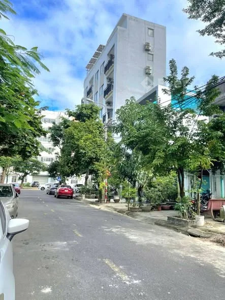 Cần bán đường TRUNG LƯƠNG 6 - Hòa Xuân - Đà Nẵng.Diện tích: 110m2. Hướng Tây