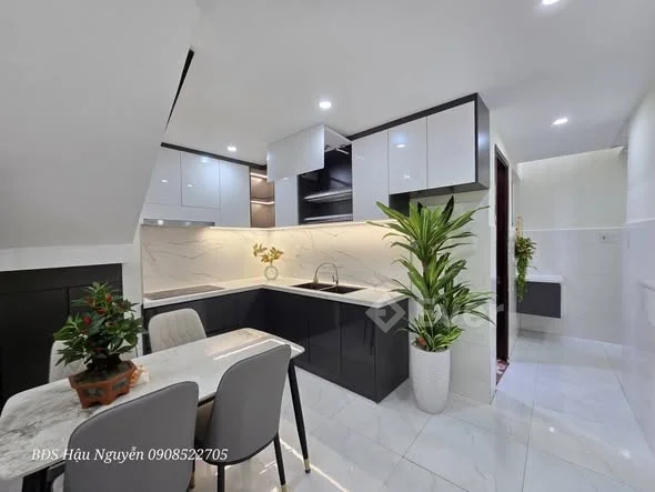 Mình Bá.n Nhà Đẹp xinh Trần Xuân Lê Thanh Khê Đà Nẵng Vị Trí Đẹp Sau Lưng Mặt Tiền 12m