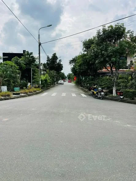 Chào bán lô góc 2 mt Hòa Xuân - Đà Nẵng .Đường nguyễn văn tấn và lê đỉnh