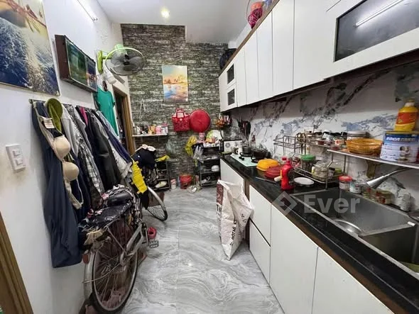 Chào bán nhà kiệt Phú Lộc 19 DT: 53m2 ngang 5m nở hậu 5m5. Hướng : đông nam