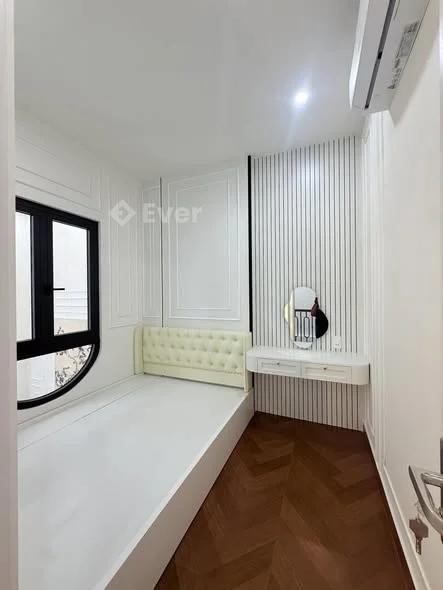 SIÊU HÓT – NHÀ 2 TẦNG MỚI, FULL NỘI THẤT 3 PN – GẦN MẶT TIỀN ĐIỆN BIÊN PHỦ CÁCH KIỆT Ô TÔ