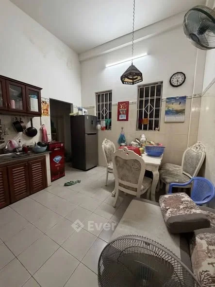 NHÀ 2.5 TẦNG DIỆN TÍCH 80M2 (NGUYỄN VĂN LINH - NGUYỄN HOÀNG )