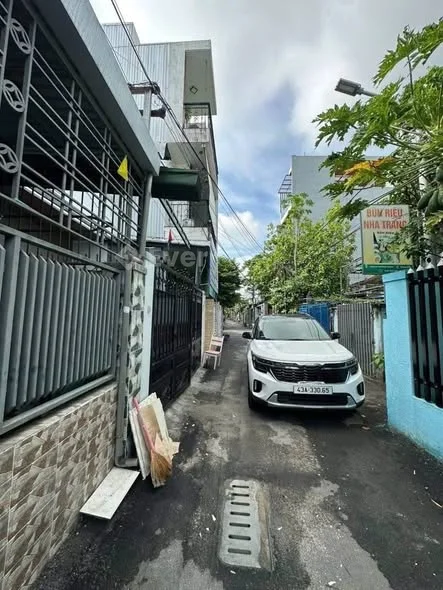 NHÀ 83m² KIỆT 4.5M – Ô TÔ NGỦ TRONG NHÀ – CỨNG CÁP KHÔNG VẾT NỨT 243 Trường Chinh – Cẩm Lệ 4xtỷ