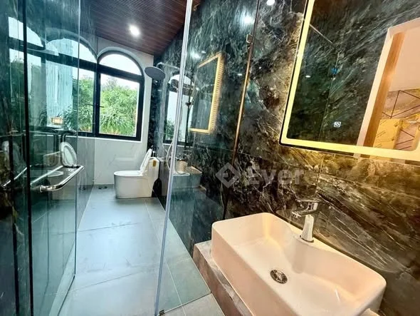 BÁN NHÀ 3 TẦNG MỚI ĐẸP TRUNG TÂM KHU VỰC HOÀ XUÂN _THIẾT KẾ SIÊU HIỆN ĐẠI -FULL NỘI THẤT CAO CẤP