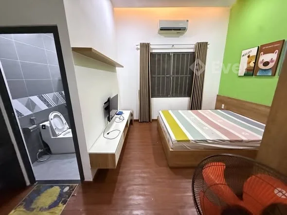 Bán gấp căn nhà đẹp 3 tầng, đường Phan Phu Tiên,Thanh Khê, Đà Nẵng song song đường Nguyễn Tất Thành.