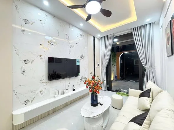 *Chào bán nhà 2tầng • Kiệt oto 18/31 Ông Ích Khiêm • Thông ra Biển Nguyễn Tất Thành