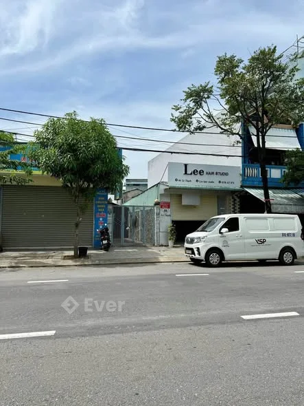 Bán đất tặng nhà cấp 4 mặt tiền MT Lê Thạch, phường An Khê