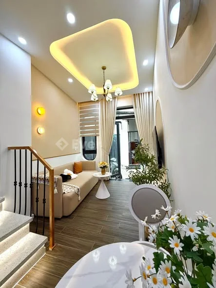 Nhà 2 Tầng kiệt 3m5 Hoàng Hoa Thám Trung Tâm Thành Phố Đà Nẵng cách đường chính 60m