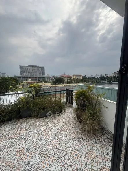 BÁN NHÀ KIỆT DUY TÂN - TRUNG TÂM HẢI CHÂU - GẦN CẦU TRẦN THỊ LÝ, CHỢ MỚI…CÁCH ĐƯỜNG Ô TÔ 50 MÉT