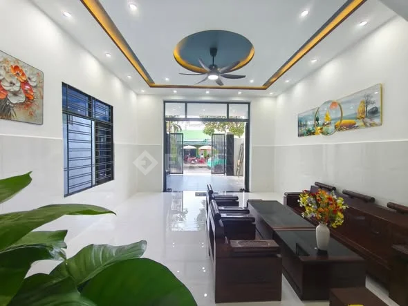 NHÀ 3 TẦNG KẸP CỐNG – ĐƯỜNG 5M5 SÁT PHẠM HÙNG – VỊ TRÍ KINH DOANH & Ở SIÊU ĐỈNH – GIÁ CHỈ 6,35 TỶ TL