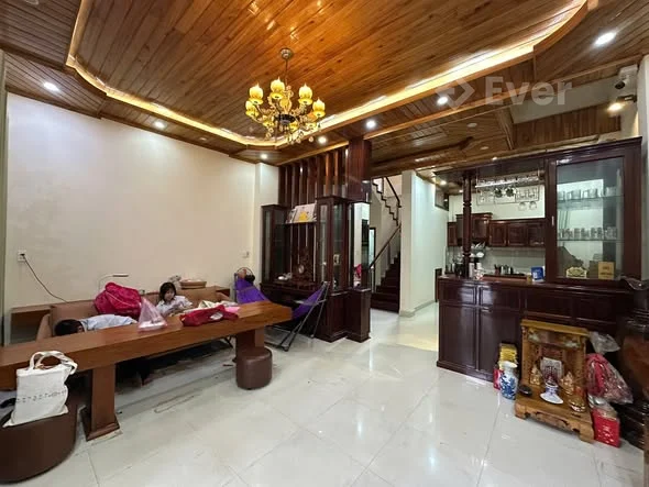 Bán nhà 3 tầng kiệt ô tô tại TP Huế