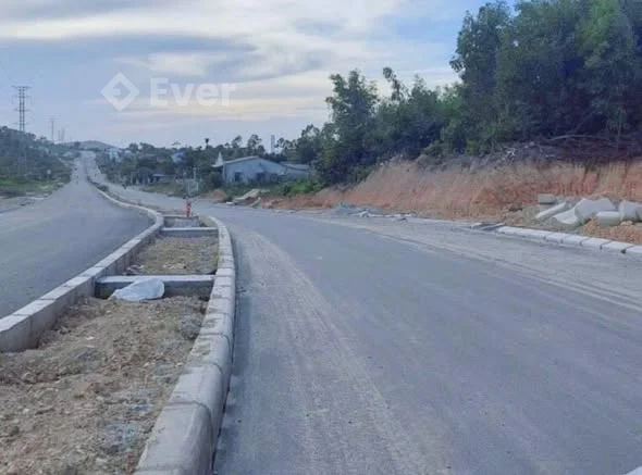 BÁN ĐẤT MẶT TIỀN TRƯNG NỮ VƯƠNG – PHƯỜNG THANH THỦY – TP HUẾ