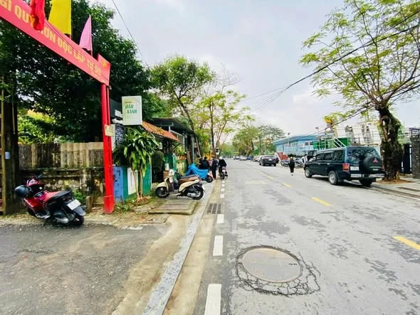 Bán măt tiền Phan Chu Trinh - view sông cực đẹp, giá tốt đầu tư Giá rẻ nhì trục đường chỉ 8,x tỷ