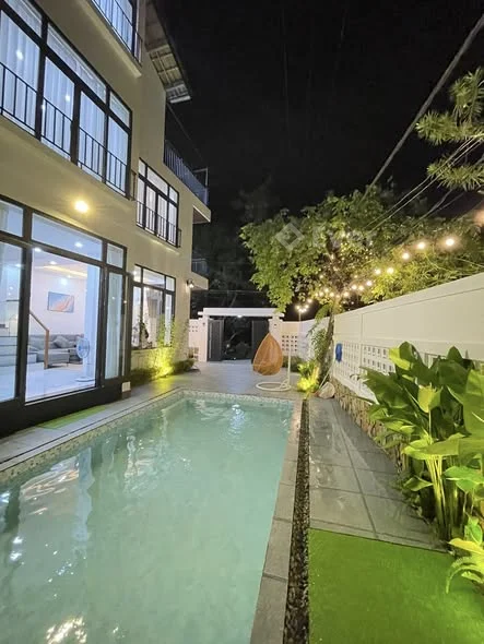 Nóng Bỏng Tay với Villa TỷTriệu BÁN VILLA 3 TẦNG – HỒ BƠI – VIP KIM LONG HUẾ