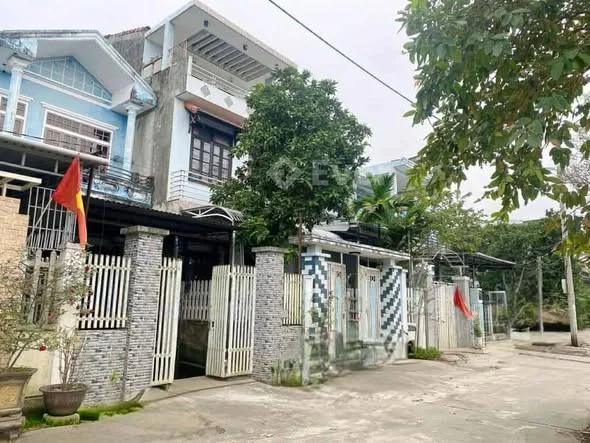 NHÀ ĐẸP 3 TẦNG – 4 PHÒNG NGỦ KHÉP KÍN – VÀO Ở NGAY