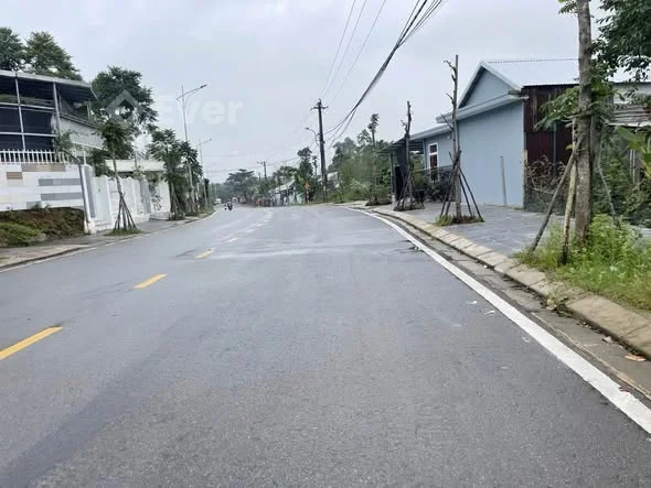 BÁN ĐẤT KIỆT HUYỀN TRÂN – VỊ TRÍ ĐẸP Diện tích: 105m² (ngang 5m20, đất vuông vức, sạch sẽ)