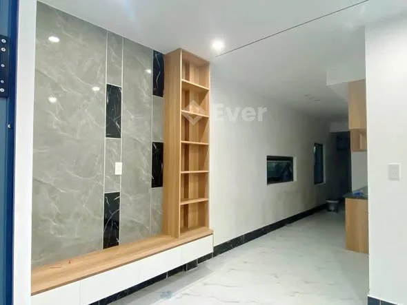 CĂN CẤP 4 Vũ Ngọc Phan thông Hoài Thanh nhé ae....1ty680... 2 phòng ngủ... sổ hồng mới keng 70m²...