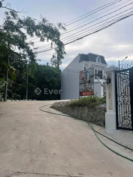 Đất rẻ còn 1 lô duy nhất khu villa 30 Huyền Trân Công ChúaĐất kiệt oto Huyền trân công chúa