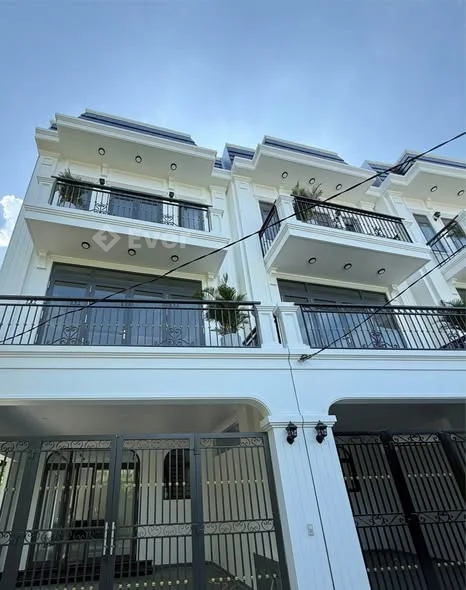 Nhà 3 Tầng Kiệt Xuân Hoà Gần Lê Đức Anh Full Nội Thất Dọn Vào Ở Ngay - Diện tích: 63m2 - 69m2