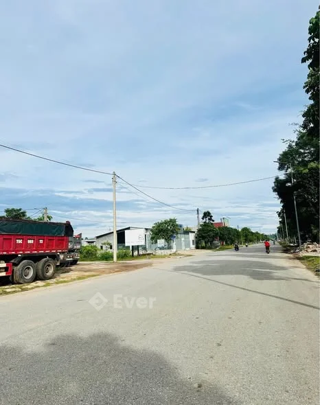 MẶT TIỀN 24m KQH THANH LAM, THỦY PHƯƠNG, TP. HUẾ ( ĐỐI DIỆN LÀ NGUYỄN TẤT THÀNH )