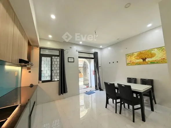 Cần bán nhà KQH Nguyễn Phúc Lan. P Kim Long. TP Huế. Giá chỉ 1,6xx Tỷ