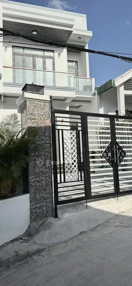 Nhà 2 tầng thiết kế hiện đại kiệt 91 Thích Tịnh Khiết - Thuỷ Xuân - TP Huế