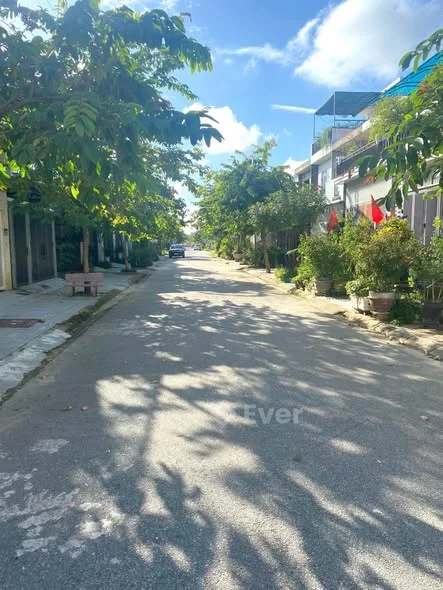 Đất Khu C, Phú Mỹ Thượng, giá cực tốt𝐆𝐢𝐚́: 𝟐 𝐓𝐲̉ 𝟒𝟎𝟎 𝐭𝐫𝐢𝐞̣̂𝐮𝐃.𝐭𝐢́𝐜𝐡: 𝟏𝟎𝟓𝐦²