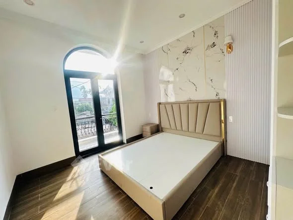 NHÀ 3 TẦNG FULL NỘI THẤT – ĐƯỜNG Ô TÔ HẢI TRIỀU, GẦN CHỢ AN CỰU