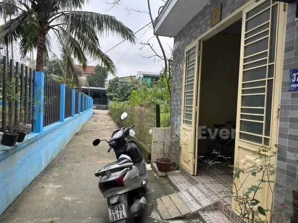 Bán nhà kiệt oto 37 Phạm Thị Liên -Kim LongS68m đầY đủ công năng Sổ hồng cc liền ta