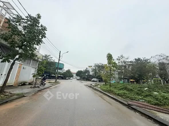 Bán đất mặt tiền Kinh Doanh Nguyễn Văn Đào - KQH Bàu Vá.- DT: 108,5m2 ngang 5m- Hướng : Tây Nam