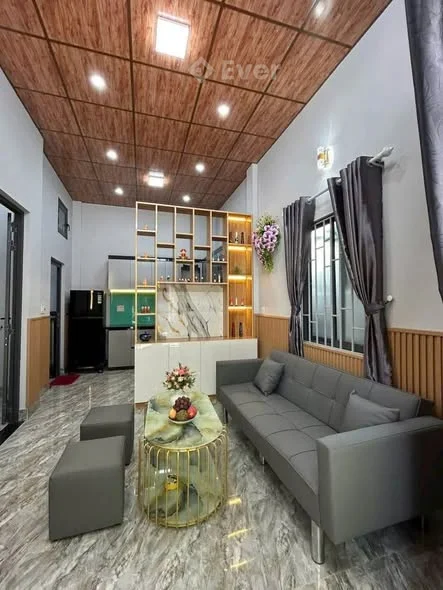 Chủ Cần bán nhà cấp 4 , số nhà 44b kiệt 77 thiên thai, sau một mặt tiền cách đường chính ô tô 12m