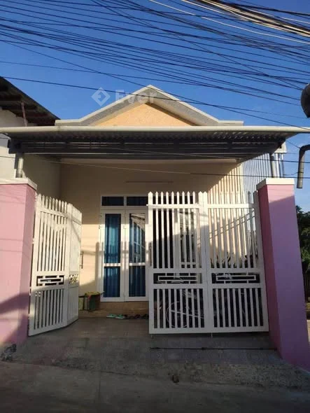 Bán Nhà Cấp 4 Mặt Tiền Kiệt Ô Tô Trần Phú . TP Huế giá 2 Tỷ 4 có thương lượng