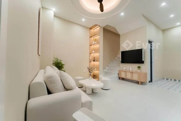 NHÀ KIỆT OTO NGỌC ANH PHÚ THƯỢNG HUẾĐầy đủ nội thất Cao Cấp - Dọn vào ở ngay -Diện tích: 73m²